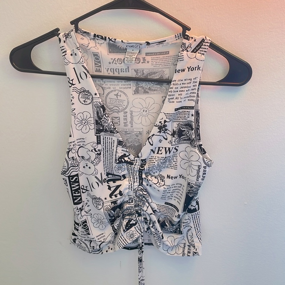 Newspaper pattern cropped tank top. Brand new